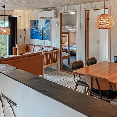 4 Bedroom Amazing In Ferienhaus Ørsted