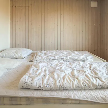 4 Bedroom Amazing In Ferienhaus Ørsted