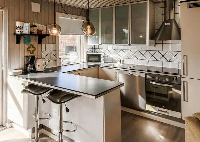 4 Bedroom Amazing In 別荘 Ørsted